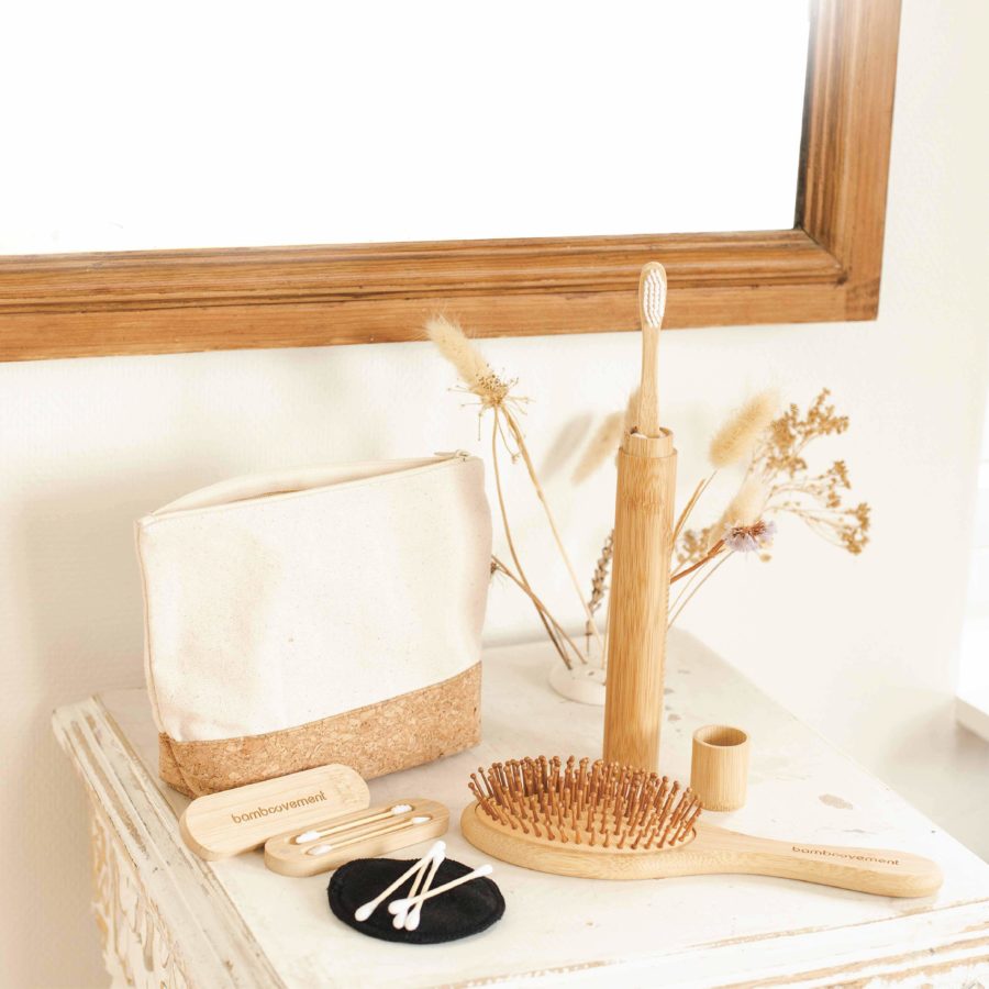 Cork Cotton Toiletry Bag - Image 4